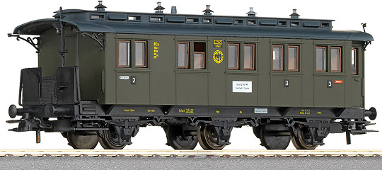 Passenger car 2nd/3rd class<br /><a href='images/pictures/Roco/44233.jpg' target='_blank'>Full size image</a>